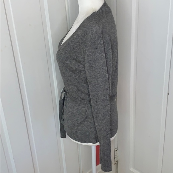 AUGUST SILK•SWEATER - Picture 2 of 6